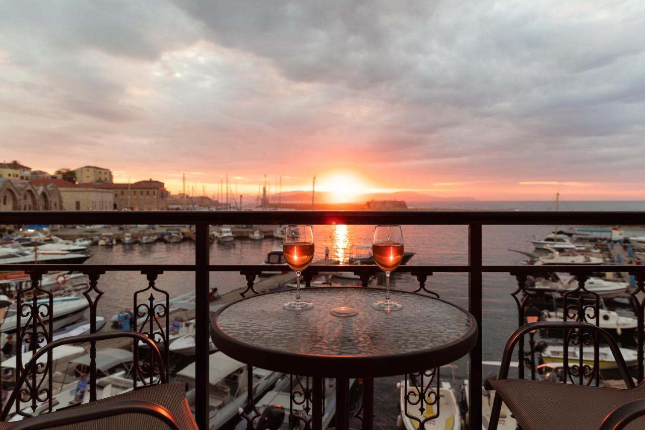 Destino Home Overlooking The Venetian Port Of Chania Chania  Exterior photo