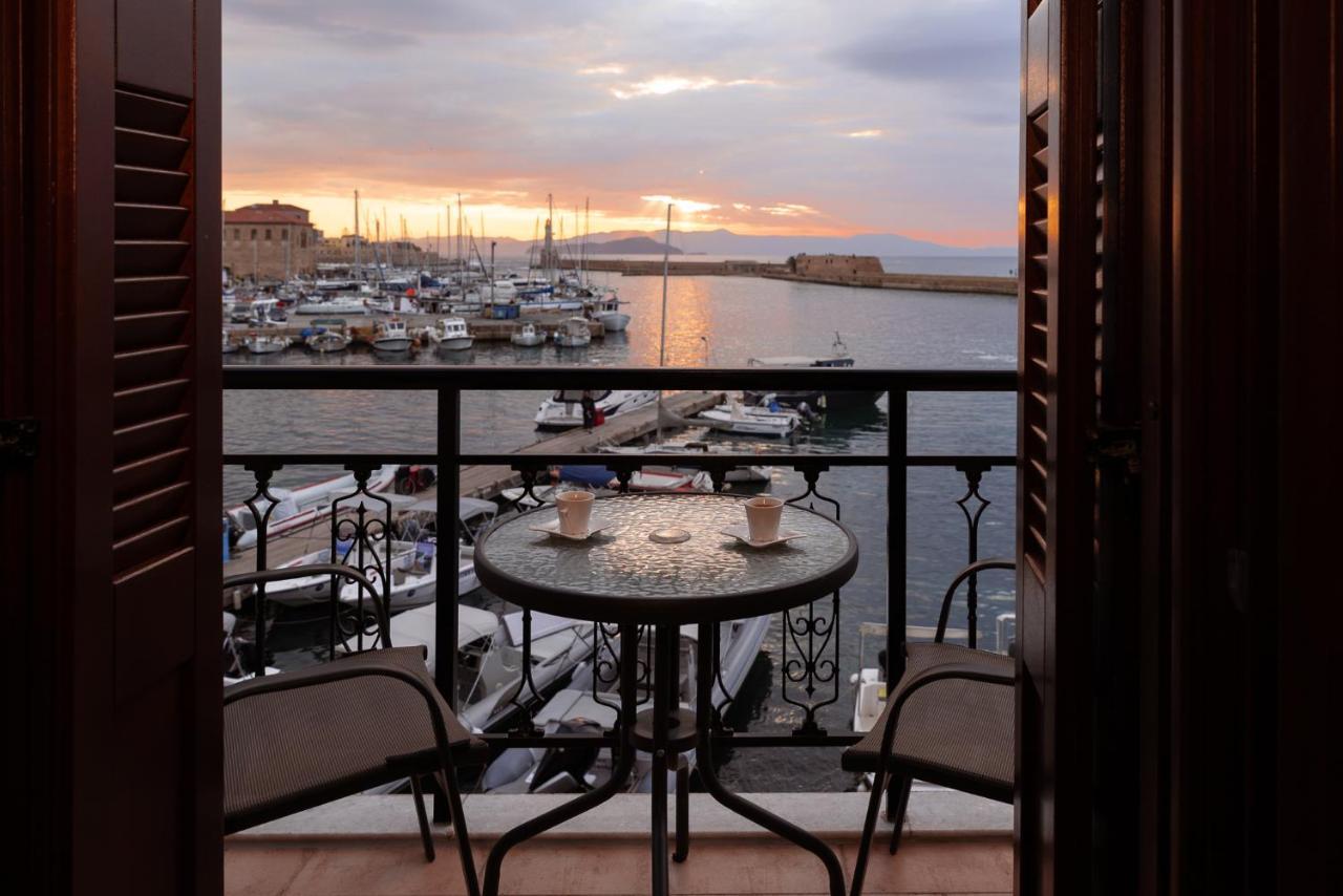 Destino Home Overlooking The Venetian Port Of Chania Chania  Exterior photo